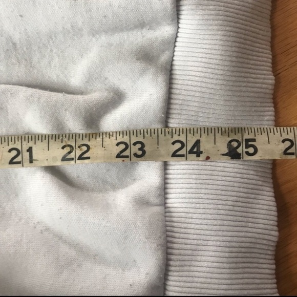 American Eagle ahh-mazingly soft crewneck - Picture 4 of 5